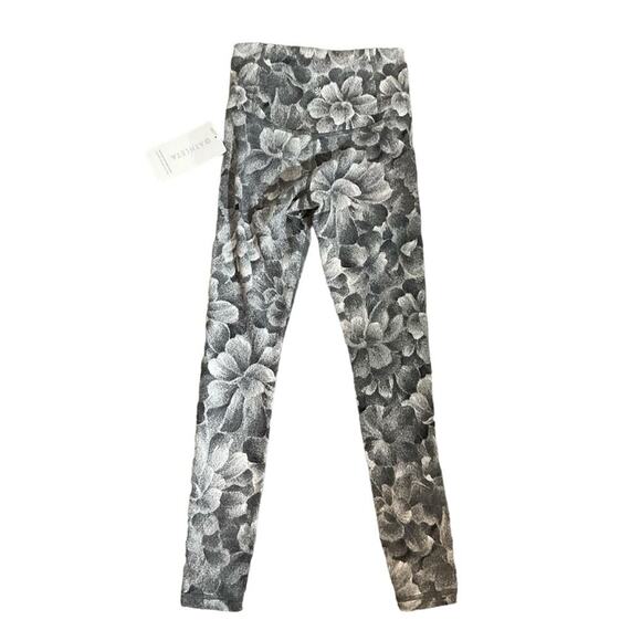 NWT Athleta Elation Textured Leggings Chakra Floral Black Seasalt Size XXS - Picture 1 of 12